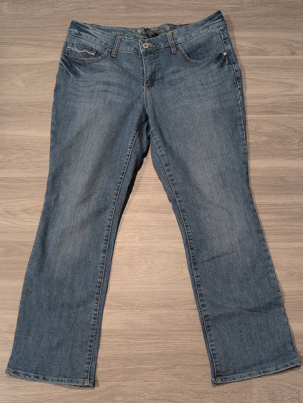 Faded Glory Boot Cut Jeans in Medium Blue Wash
